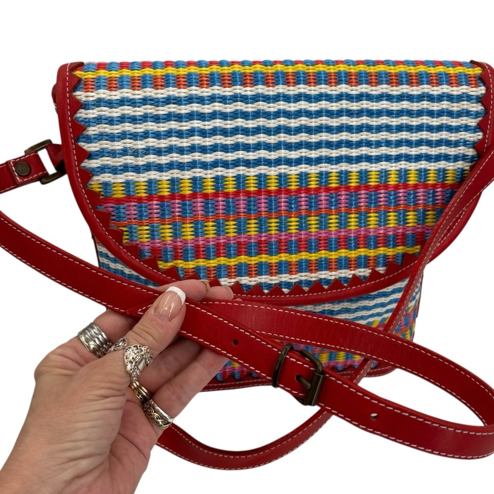 Esprit Vibrant Multicolor Striped Flap Shoulder Crossbody Bag - Picture 6 of 8